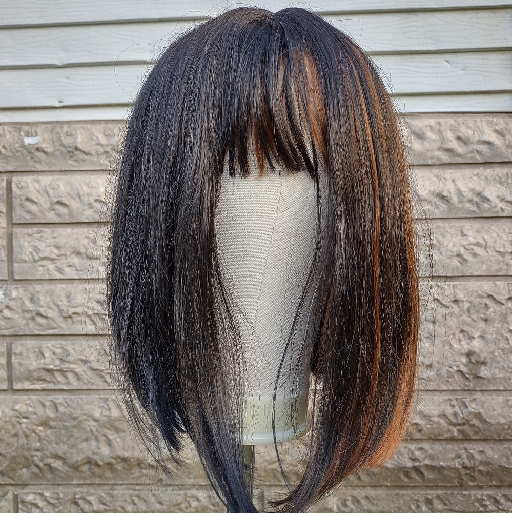 ❤️ 2/$20 Stylish Black and Brown Women's Wig - Picture 5 of 10